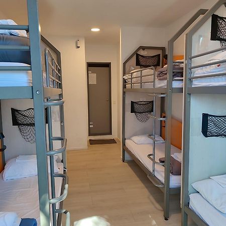 Auberge De Jeunesse Hi Nice Les Camelias 外观 照片