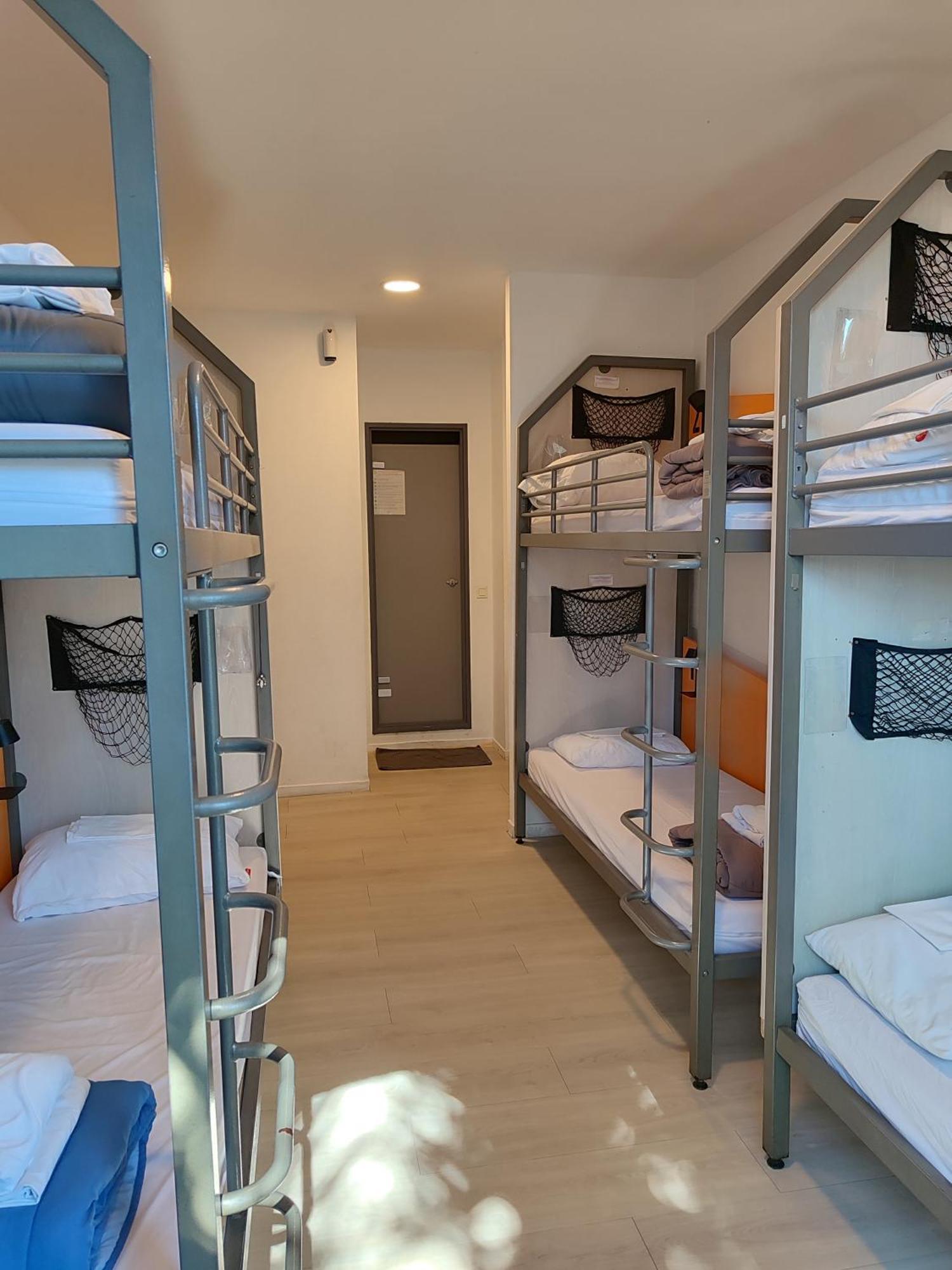 Auberge De Jeunesse Hi Nice Les Camelias 外观 照片